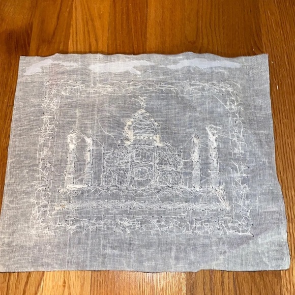 Taj Mahal - Silk Thread Velvet Wall Panel - Picture 5 of 8